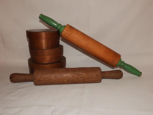 Kitchen collectibles including 3 lidded firkin's