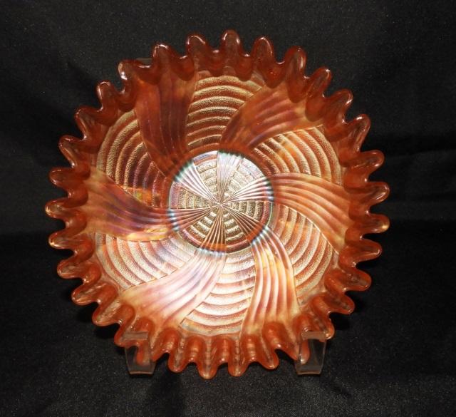 Marigold Carnival ribbon pattern Fenton bowl, 7 ¾”