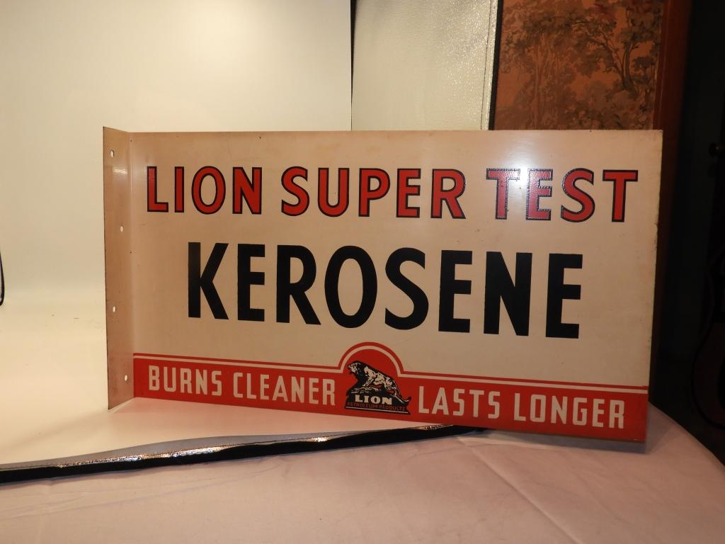 Lions Super Test kerosene w/ Lion