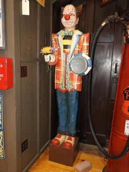 Carved wood carnival clown, 23"x80"