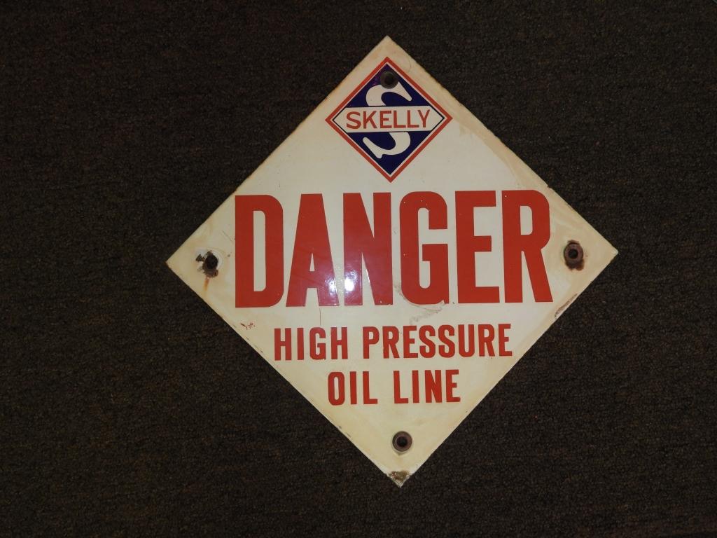 Skelley Danger sign, 14"Wx14"T