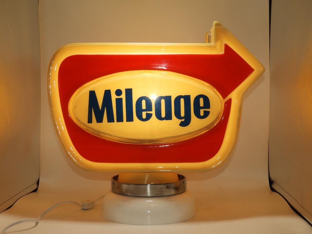 Mileage all plastic arrow-shaped