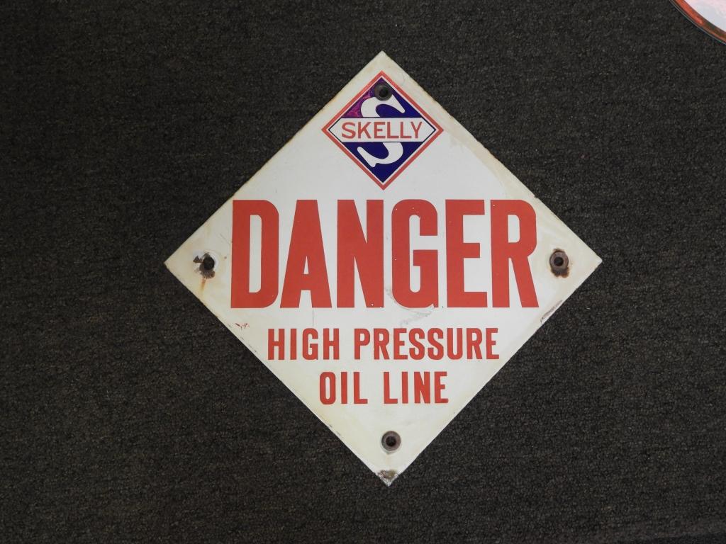 Skelley Danger sign, 14"Wx14"T