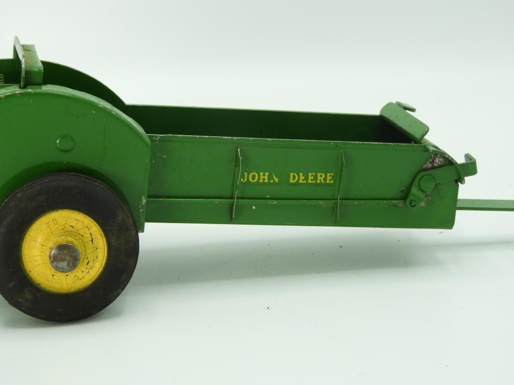Made in USA John Deere manure spreader