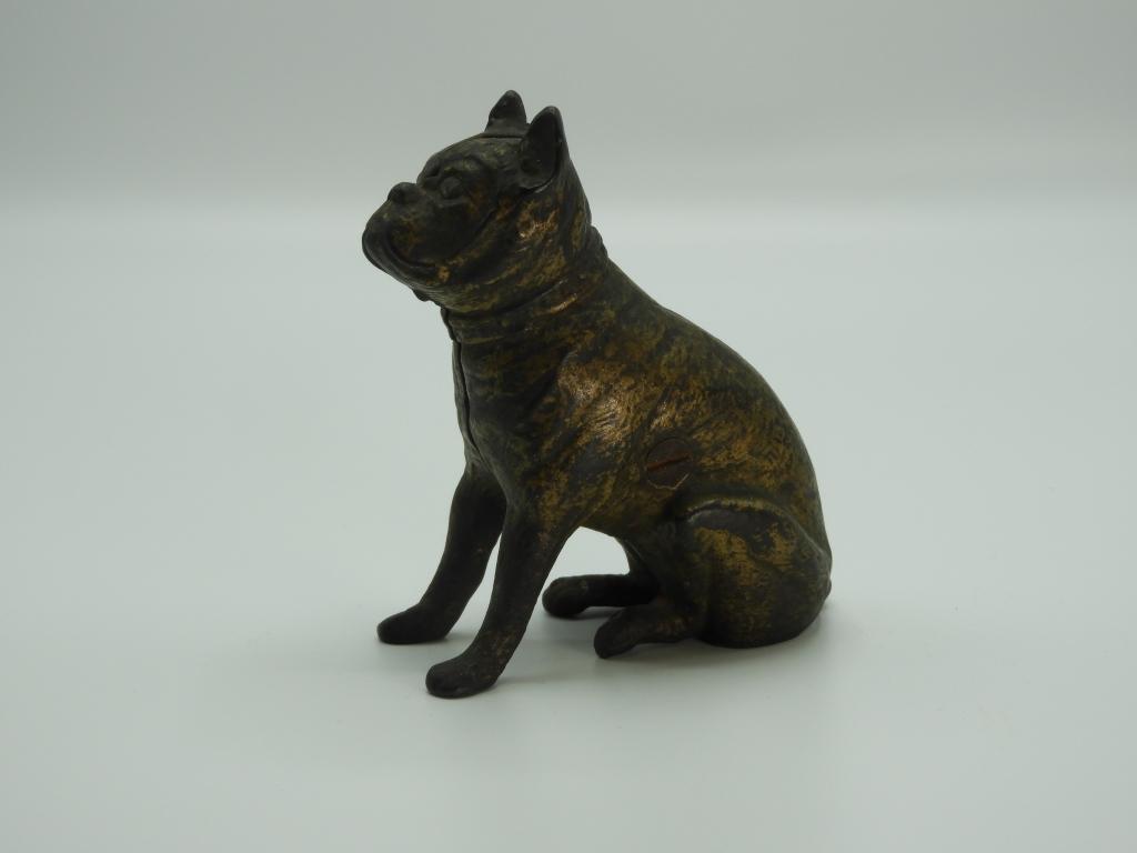 Cast iron bulldog bank, 4"Wx4"T