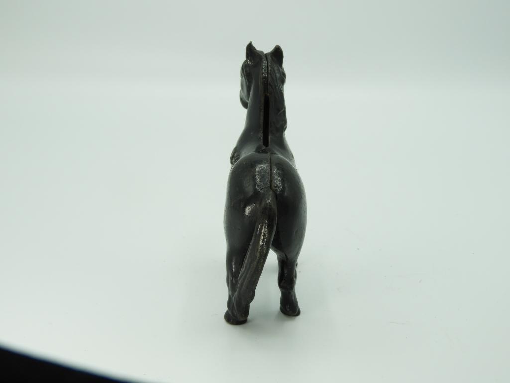 Cast iron Beauty horse bank, 5"Wx4"T