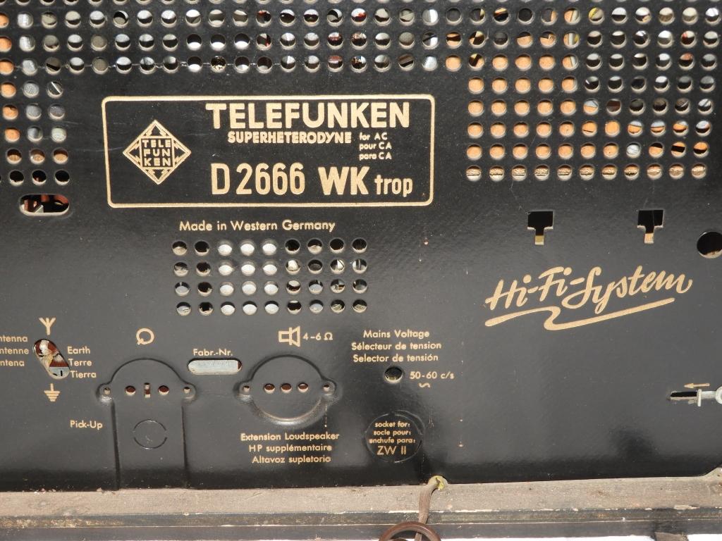 Telefunken Hi Fidelity 5 band vintage radio