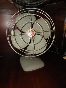 Antique GE desk fan