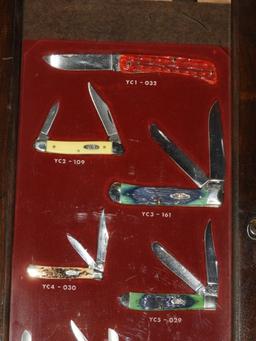 Case collector knife set w/ 7 Case knives
