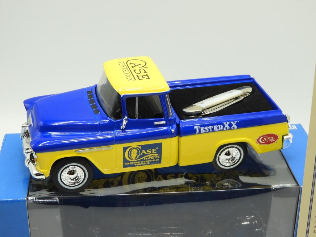 Case Limited Edition die cast pickup w/ M-O-P knif