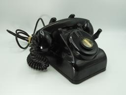 Vintage Leigh hand crank phone