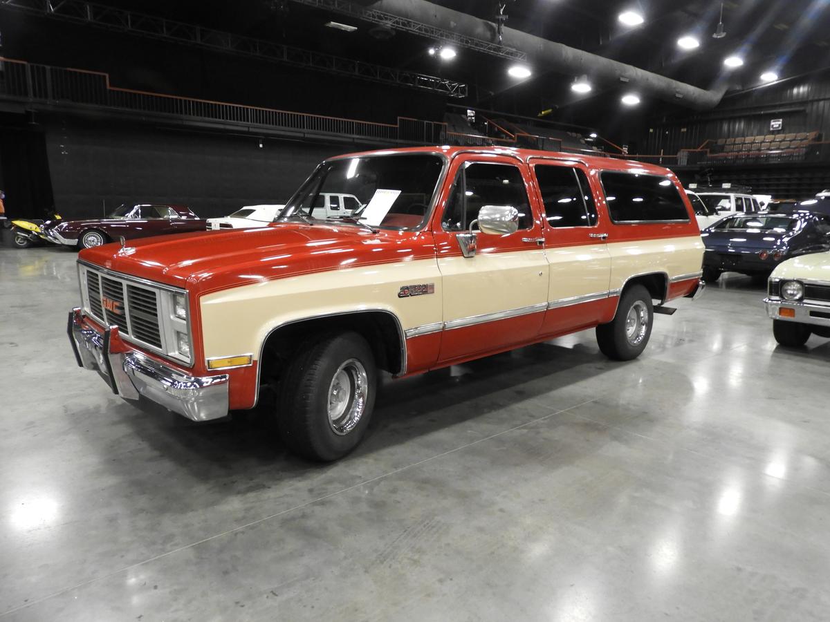 1987 GMC Suburban Sierra