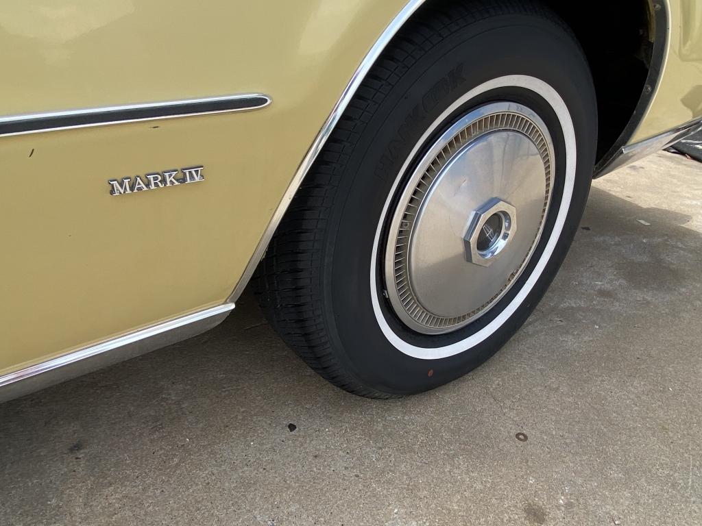 1975 Lincoln Mark IV Continental  NO RESERVE