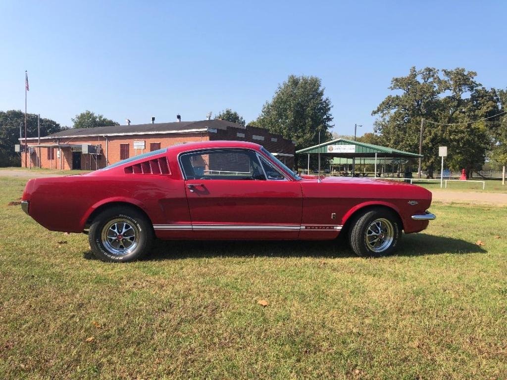 1965 Ford Mustang Fastback