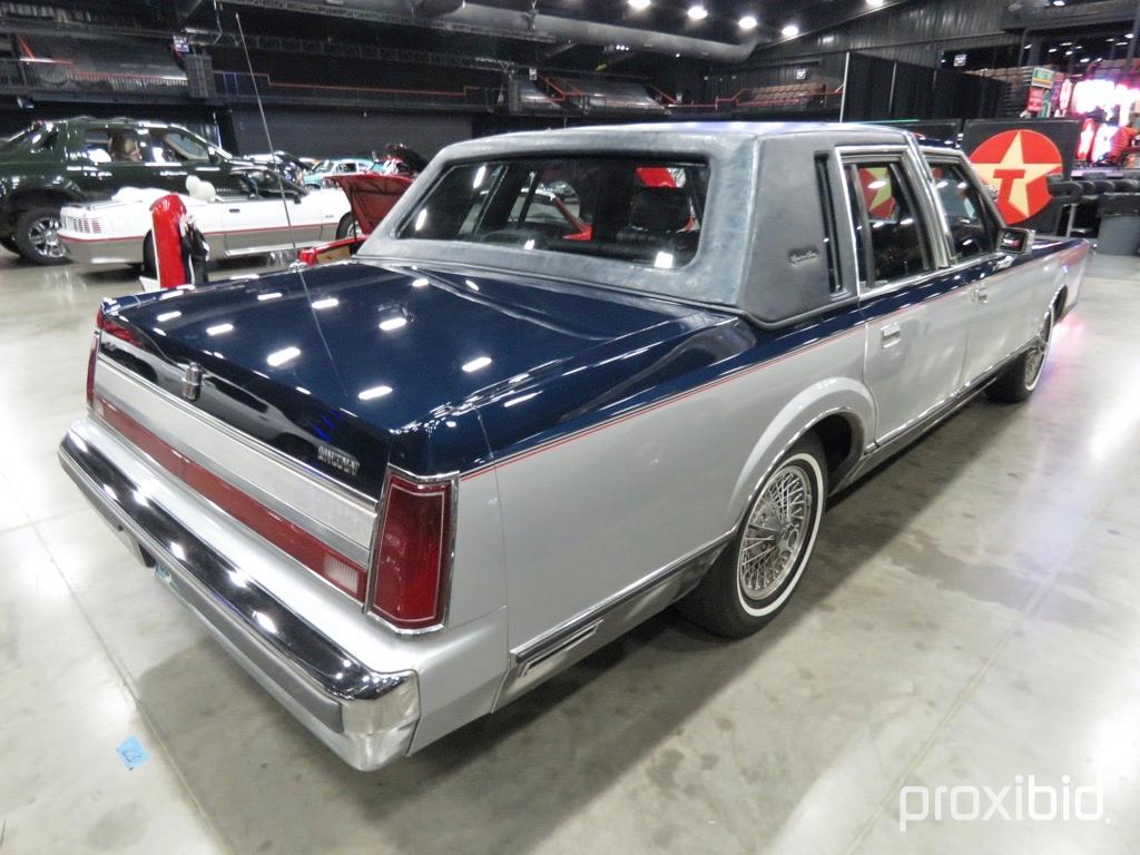 1989 Lincoln Towncar