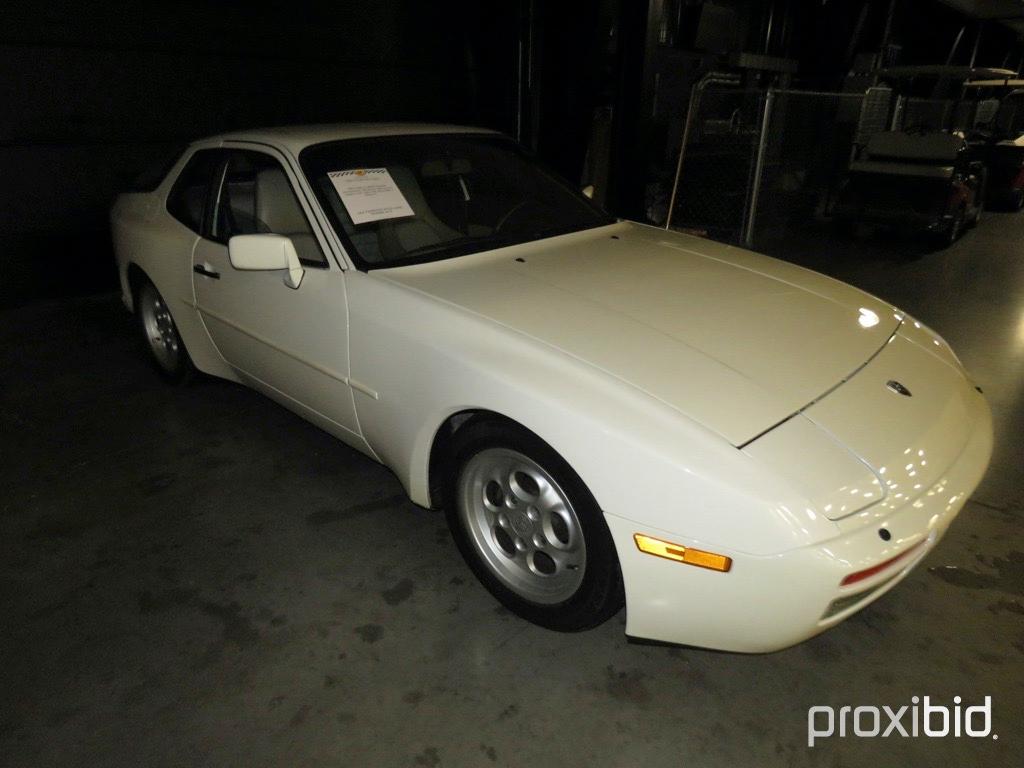 1986 Porsche 944 Turbo