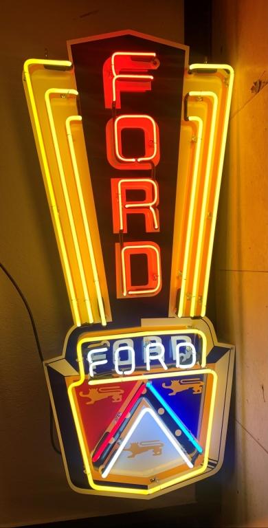 Ford crest neon, 25"x27"