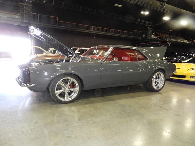 1968 Chevy Camaro Retro