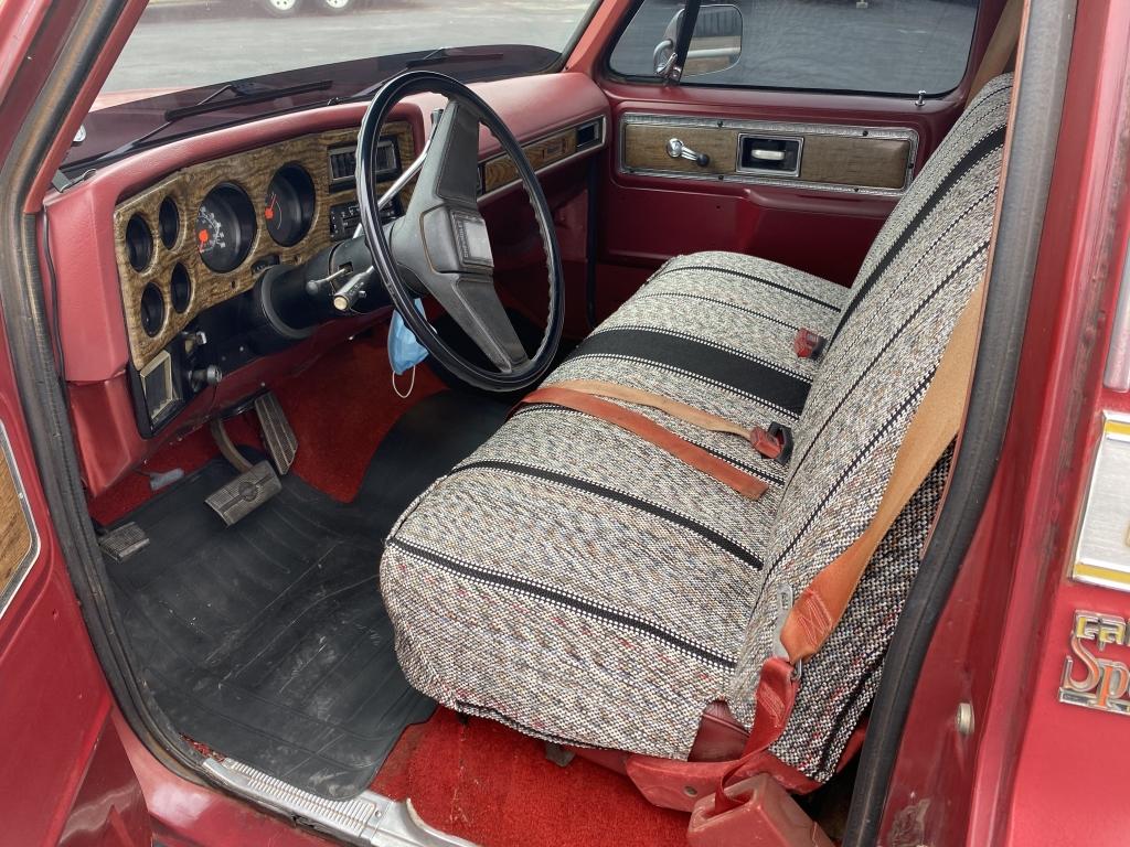 1977 Chevy 2500 Camper Special  NO RESERVE!