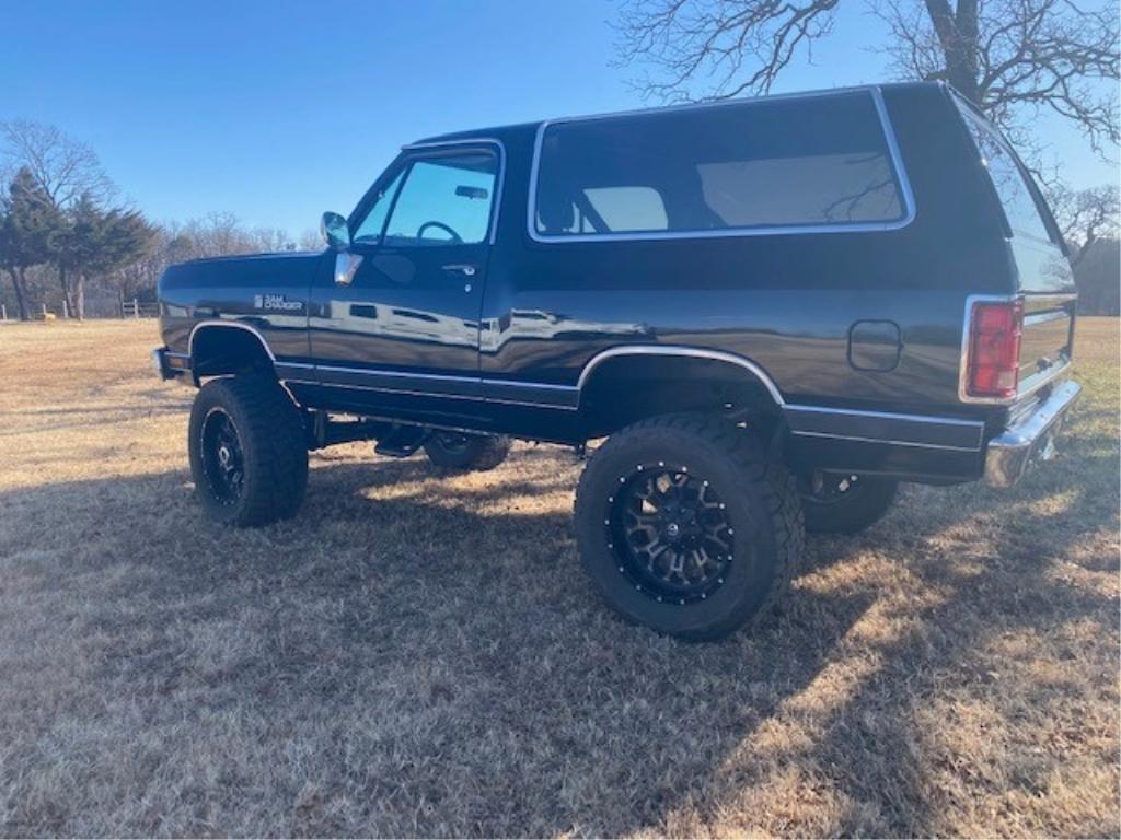 1984 Dodge Ram Charger 4x4 Custom