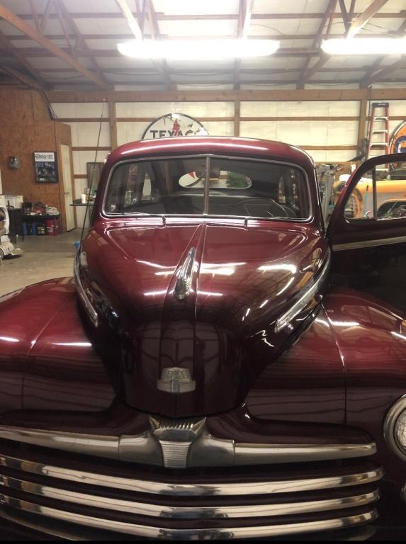 1947 Ford Sedan