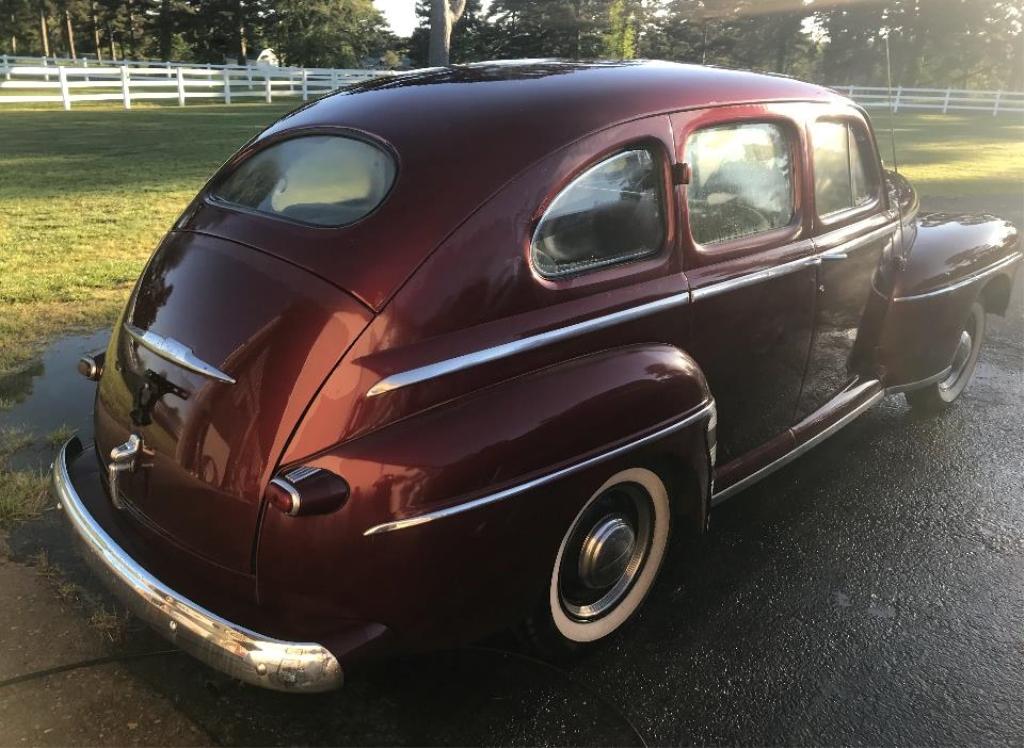 1947 Ford Sedan