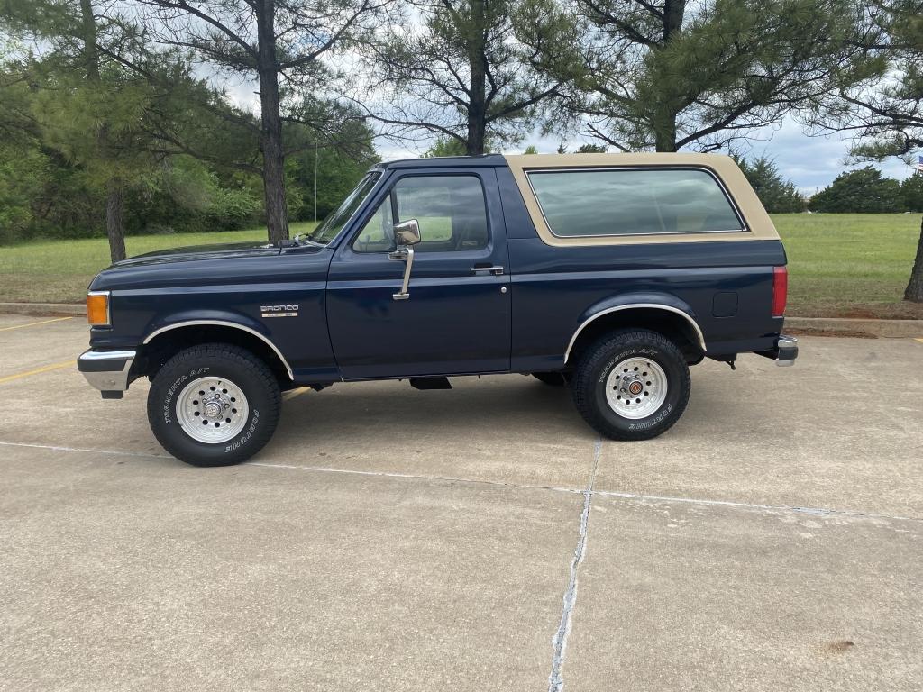 1991 Ford Bronco 4WD Eddie Bauer  NO RESERVE