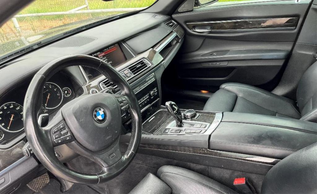 2015 BMW 750LI