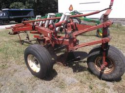 IH 720 Plow