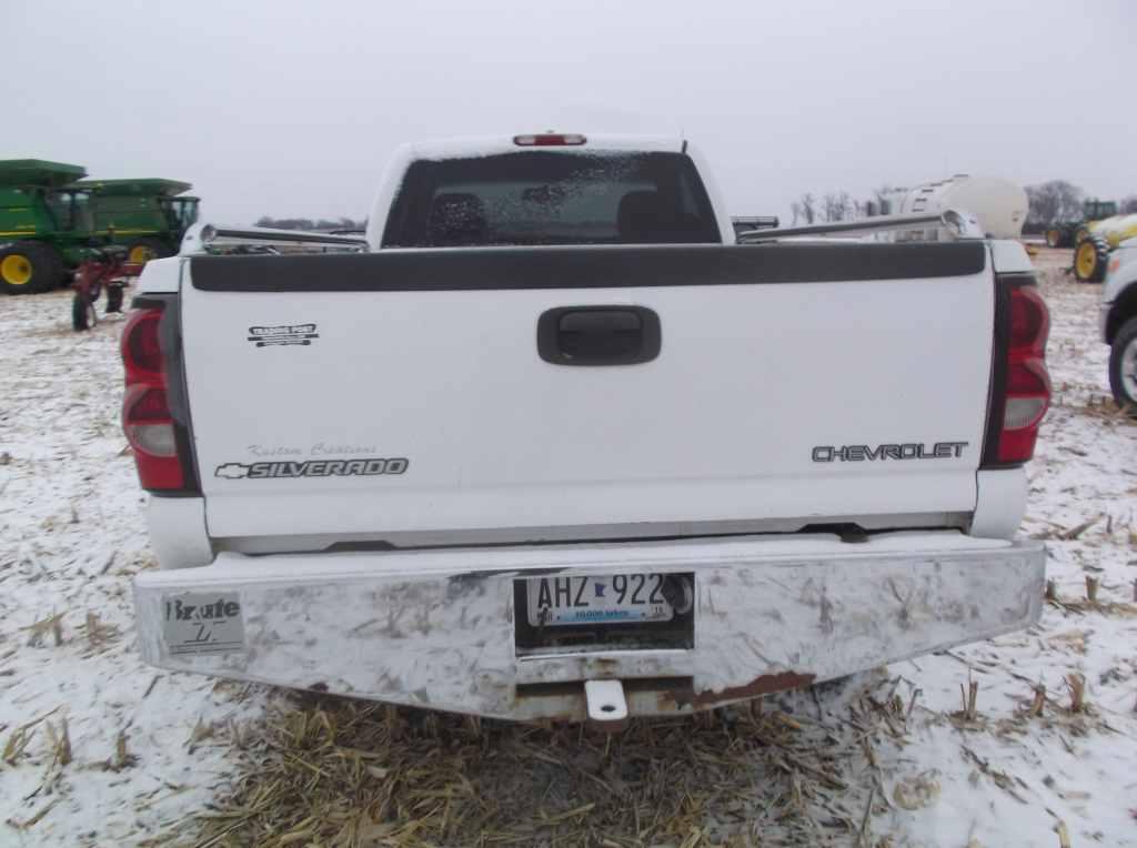 2004 Chevrolet 2500 HD Pickup