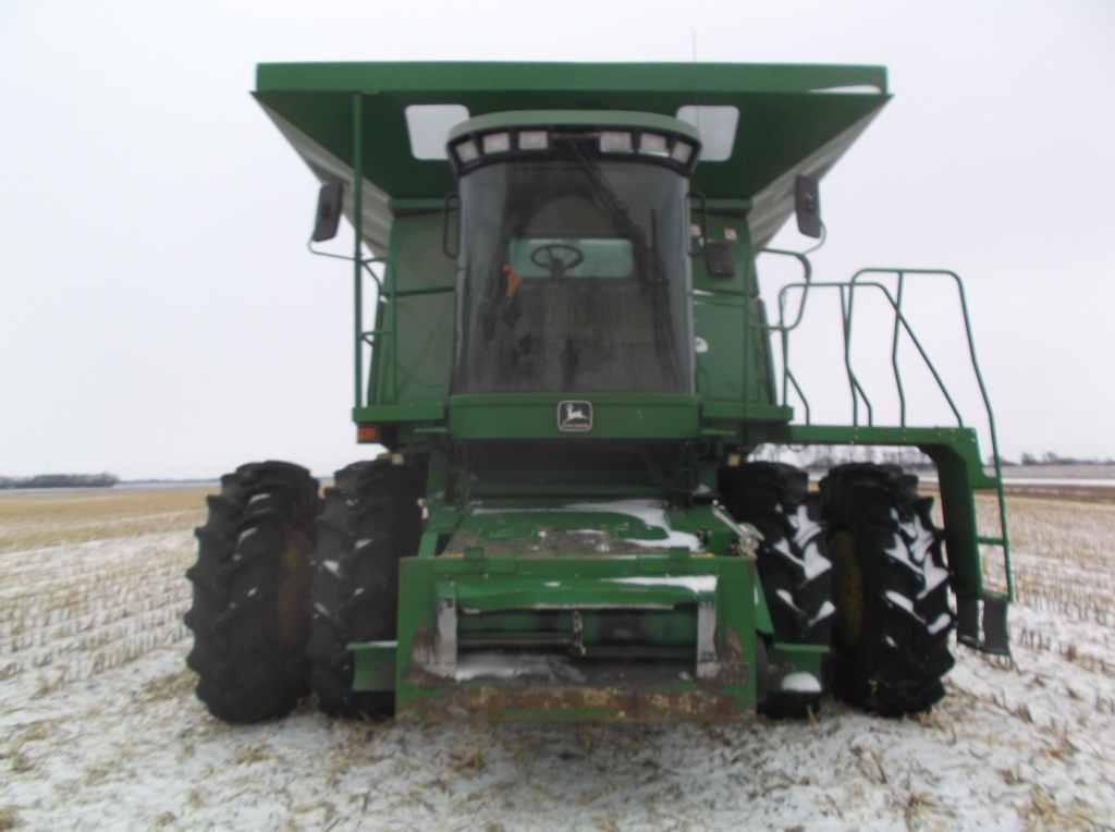 John Deere 9750 STS Combine