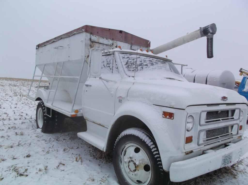 1968 Chevrolet C-50 Feed Truck