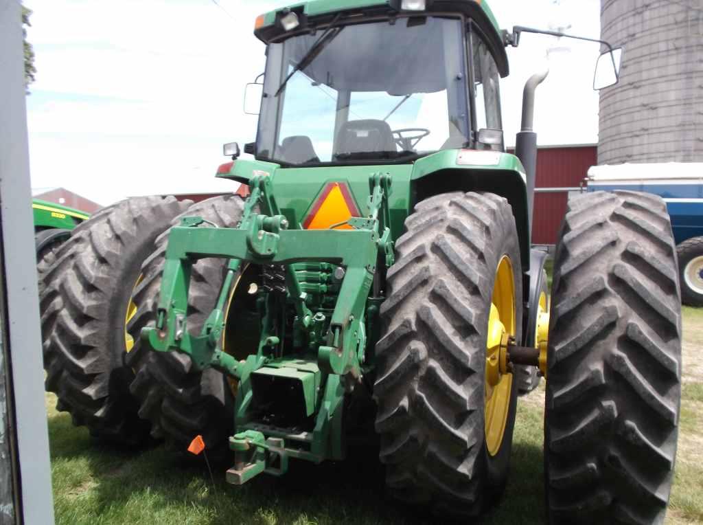 John Deere 8100 Tractor