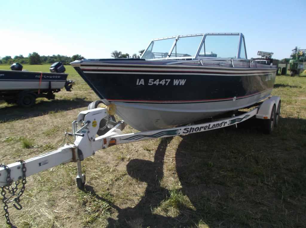 1989 Lund 1850 Tyee Boat