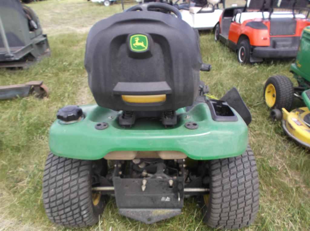 John Deere X304 Lawn Mower