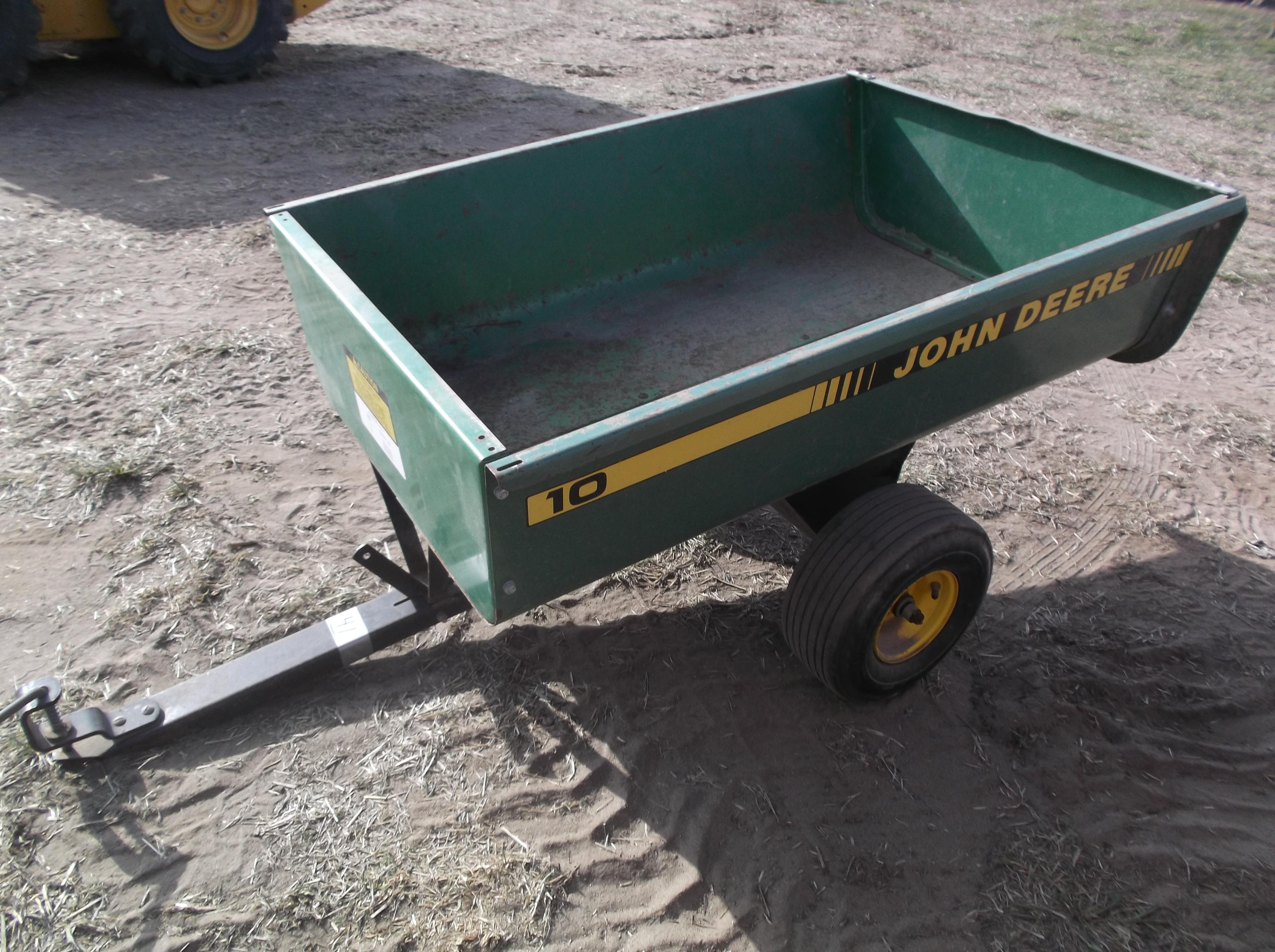 John Deere Model 10 Yard Cart