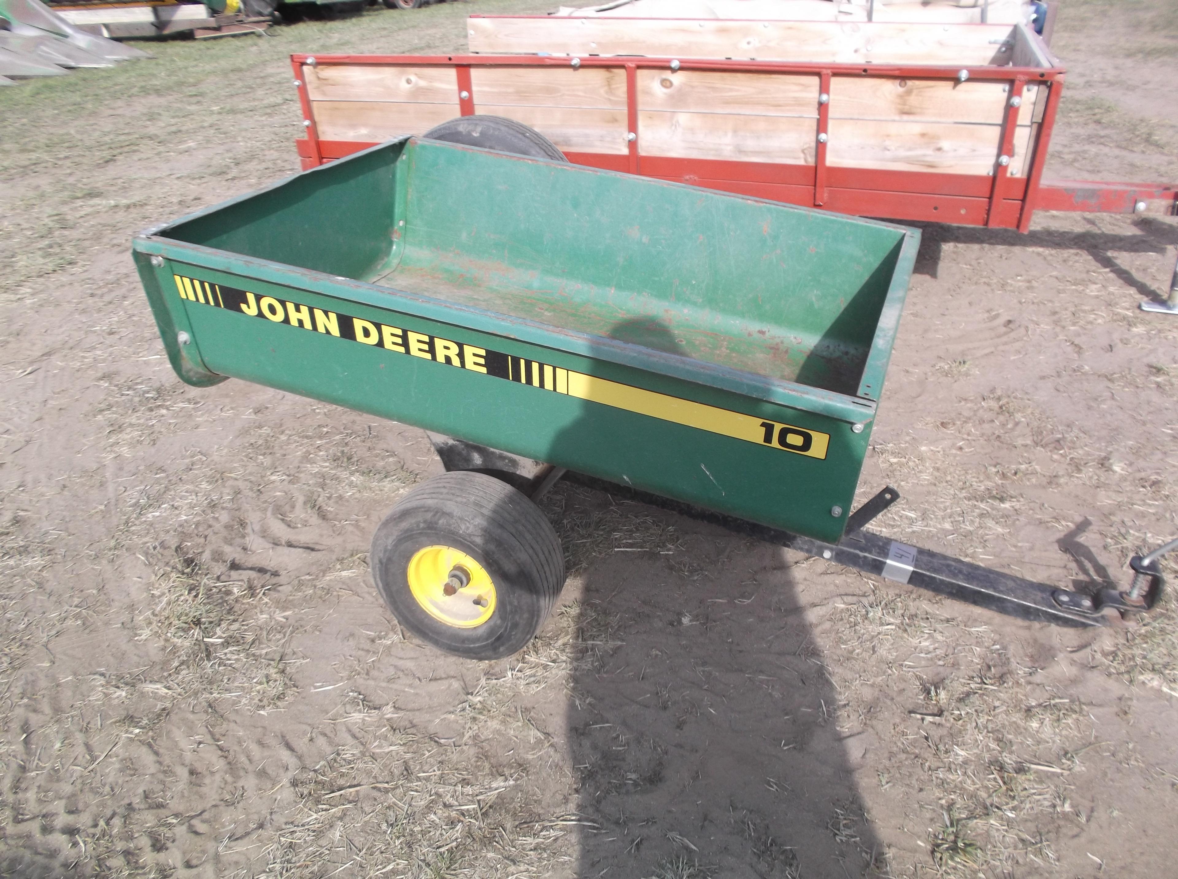 John Deere Model 10 Yard Cart