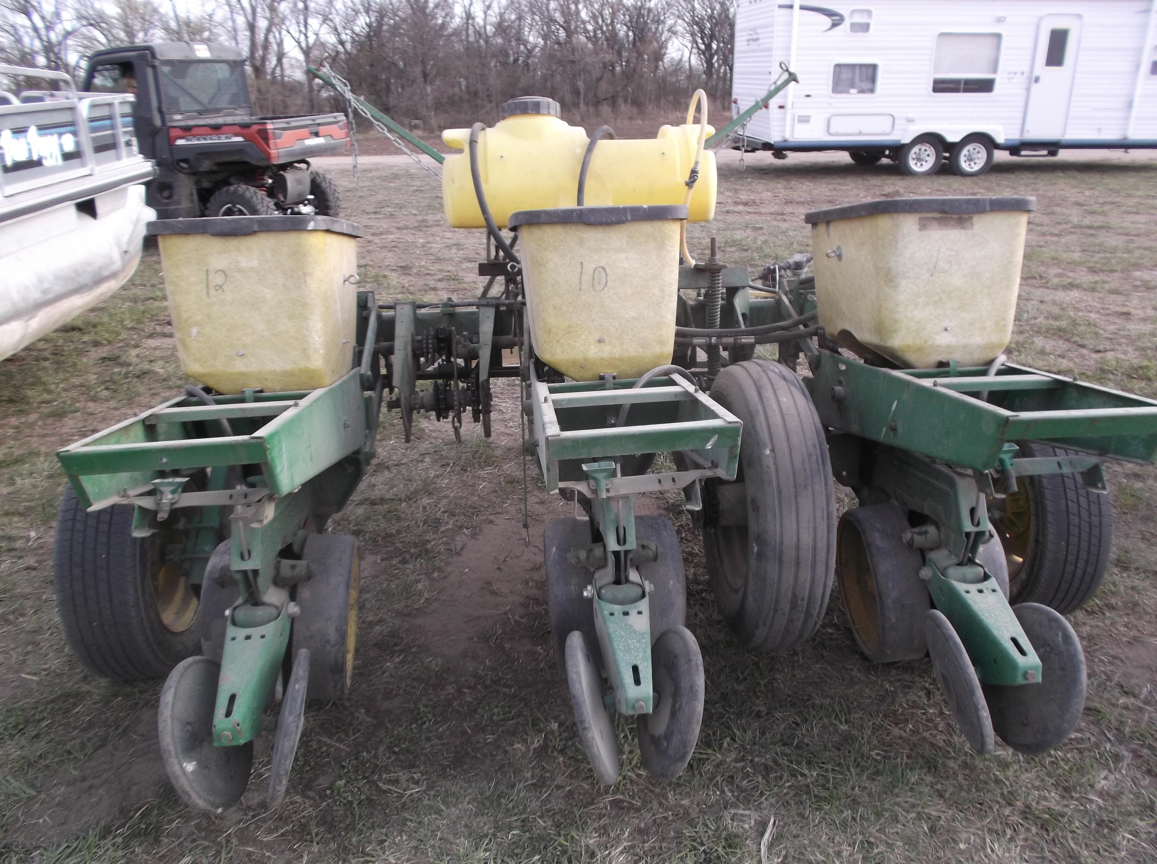 John Deere Max Merge 2 Plot Planter