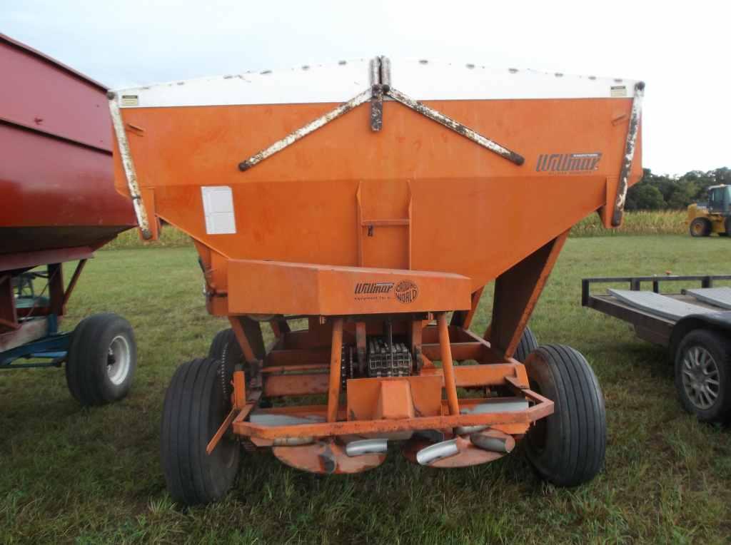 Willmar Fertilizer Spreader