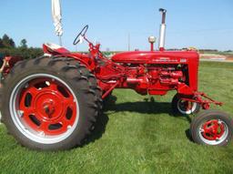 Farmall 200 Tractor