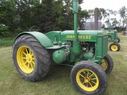 John Deere D Tractor
