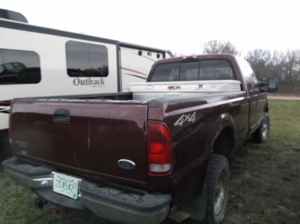 2001 Ford F350 Truck