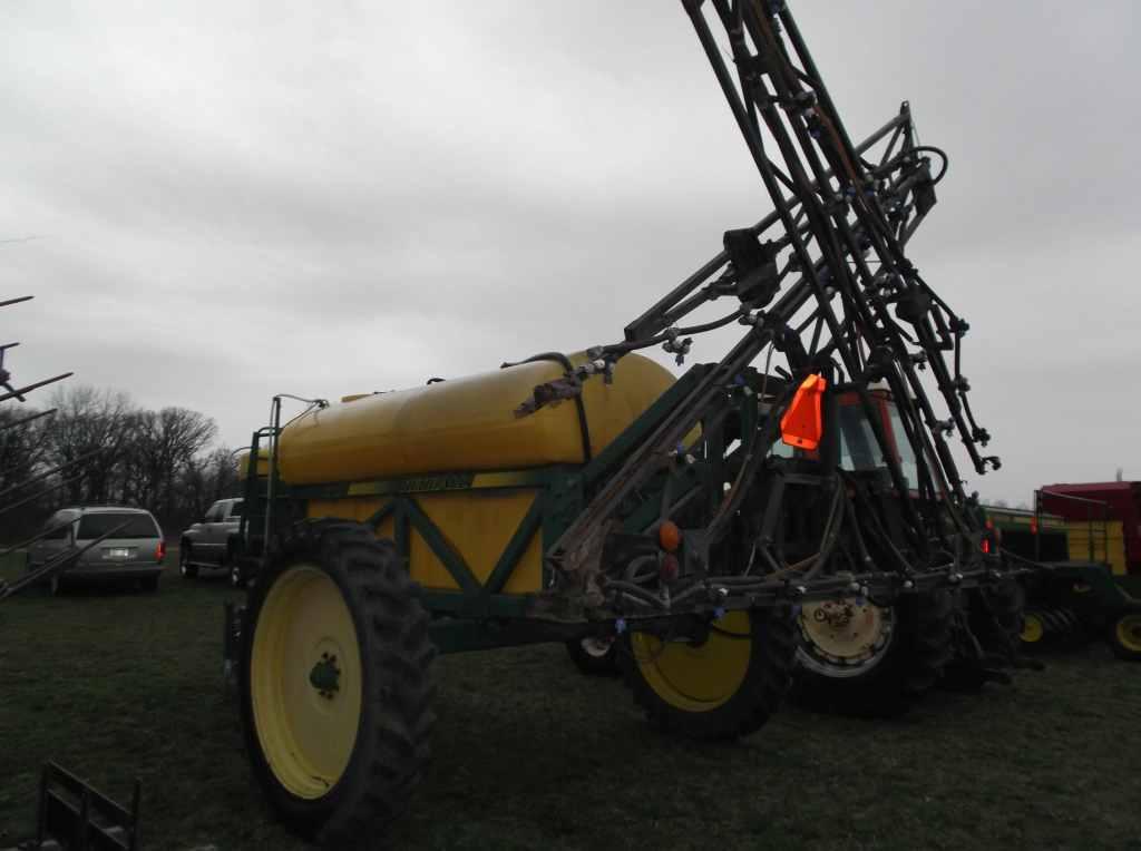 Redball 670 Sprayer