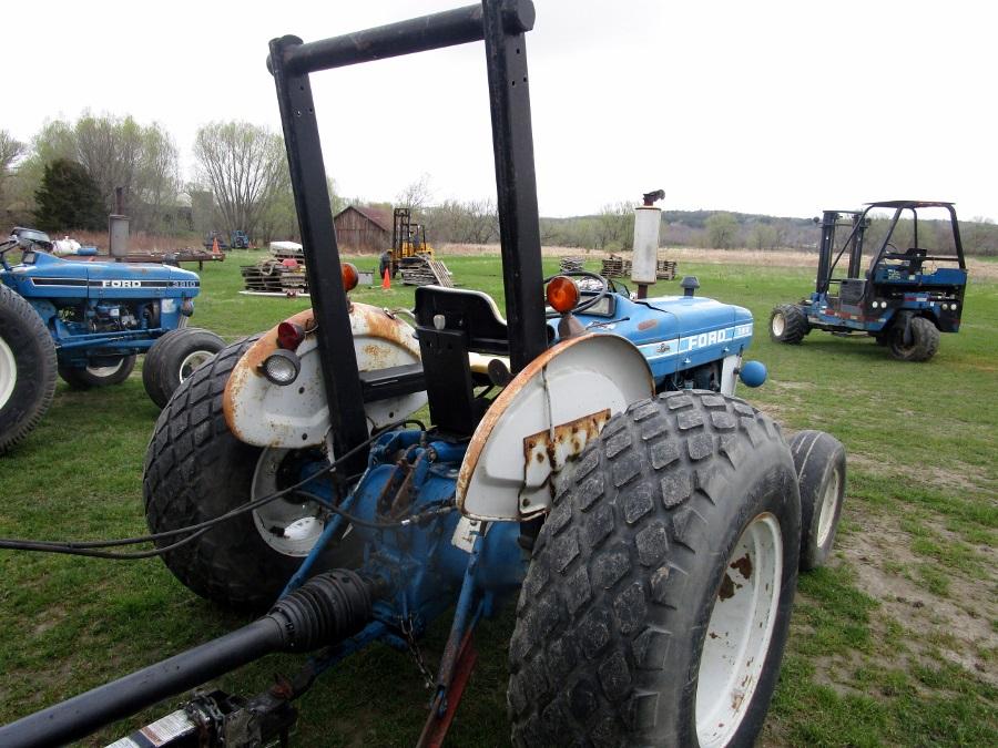 1980's Ford 3910 2WD Diesel Tractor