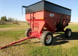 Market 500 bu Gravity Wagon with Horst 15 Ton Running Gear - Like New!