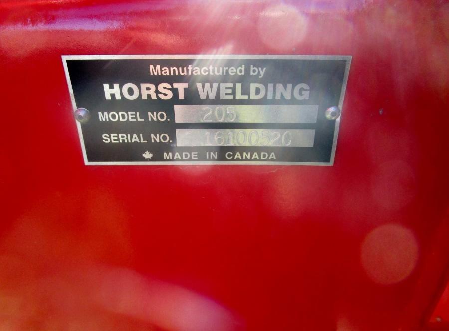 Bruns 400 bu Red Gravity Box with Horst 12 Ton Running Gear - Like New!