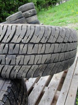 275165R20 Michelin LTX-AT2 Tires!