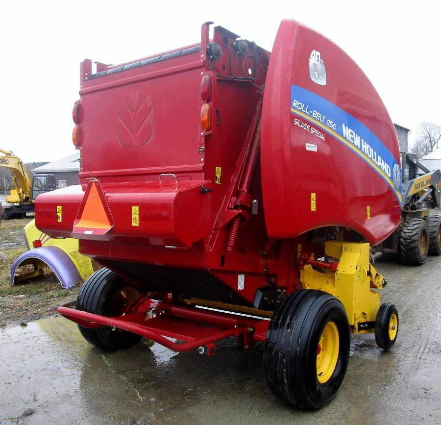 New Holland RB 450 Round Baler with Net Wrap!