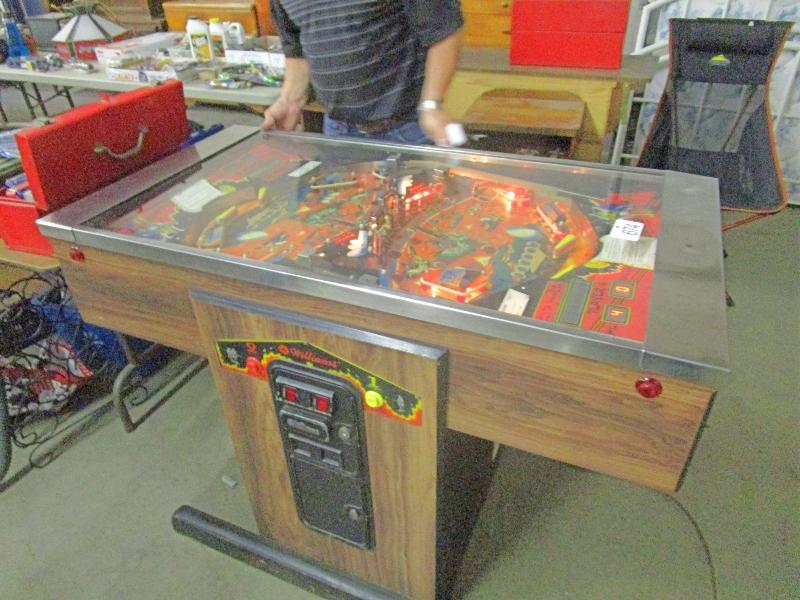 Williams Pinball Machine