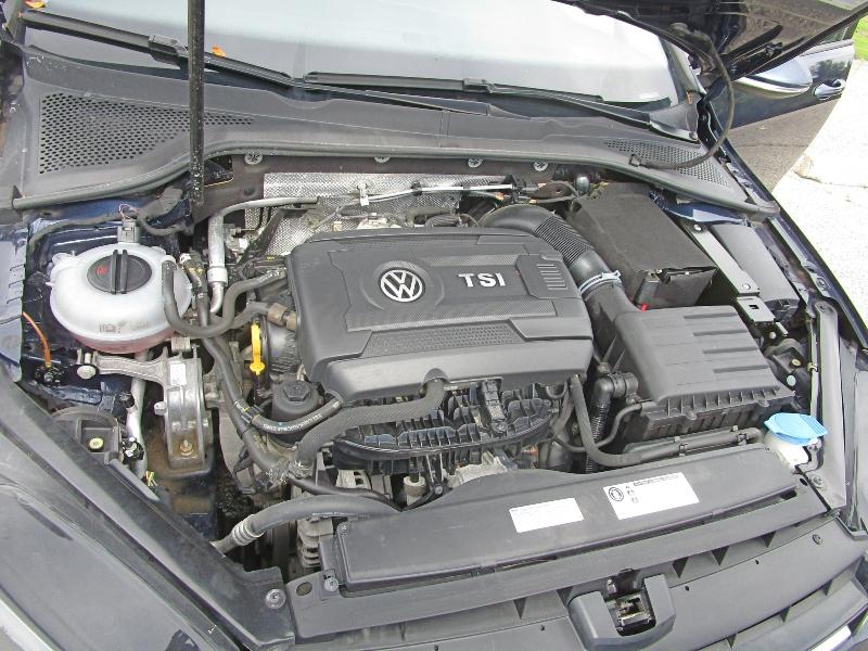 2016 Volkswagen Golf TSI - Estate Car